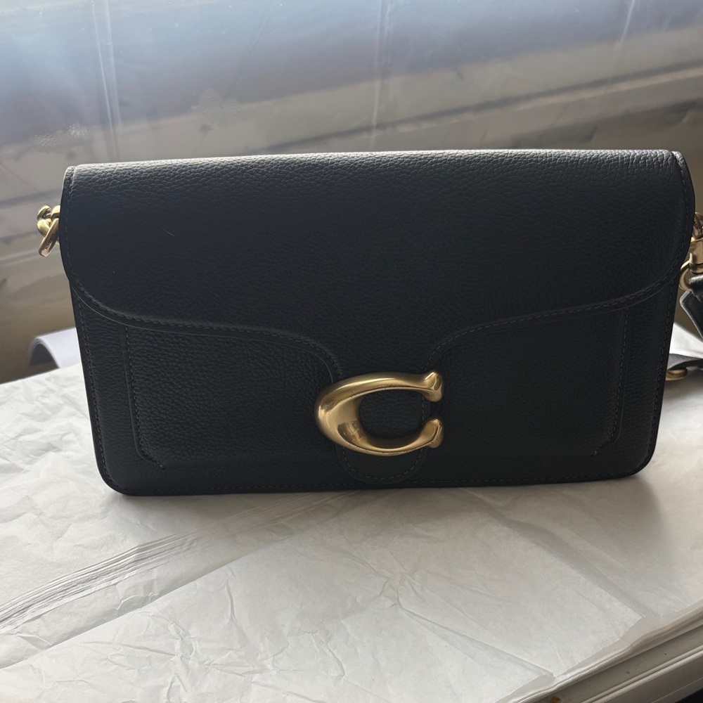 Chic Black Crossbody Bag with Gold Accent